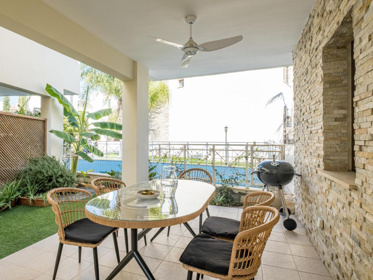 Sanders Aqua Park Resort - Precious 3-Bedroom Holiday Home With Shared Pool Limassol Exterior foto