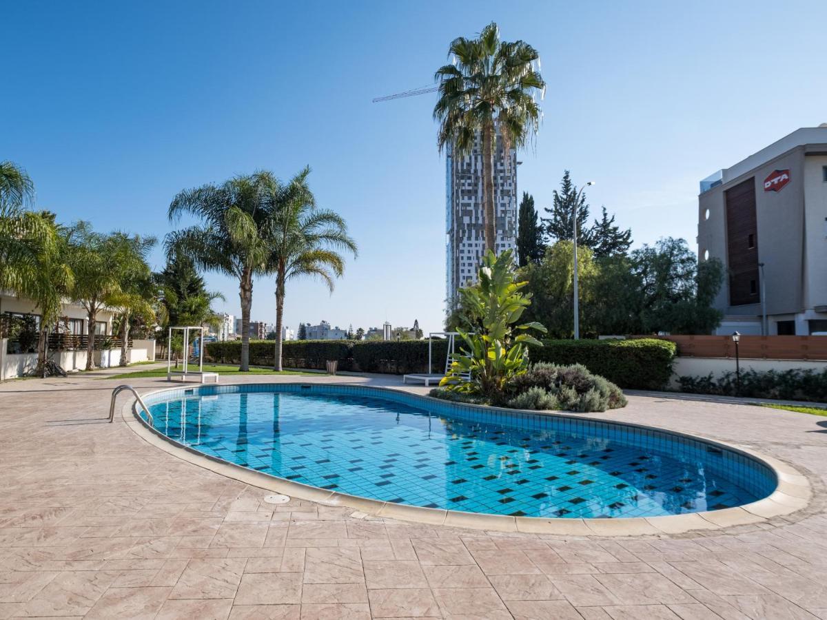 Sanders Aqua Park Resort - Precious 3-Bedroom Holiday Home With Shared Pool Limassol Exterior foto